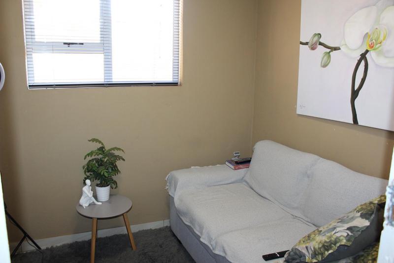 4 Bedroom Property for Sale in Townsend Estate Western Cape